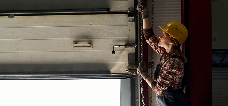 Addressing Common Garage Door Stoppage Issues in Muskogee, OK